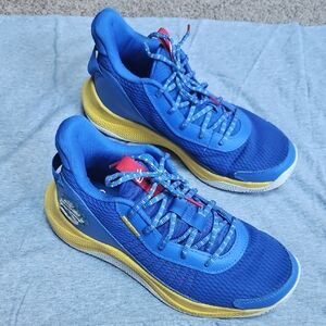 Under Armour Curry 3Z7 Basketball Shoes